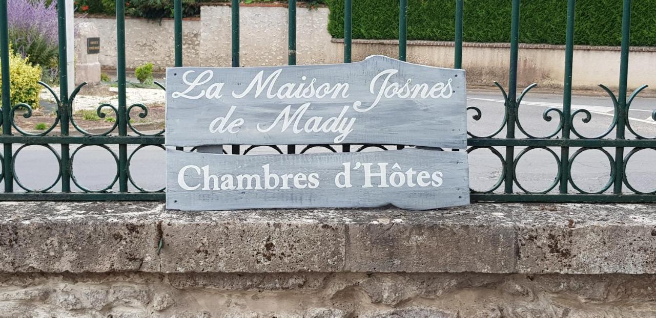 La Maison Josnes De Mady Екстериор снимка